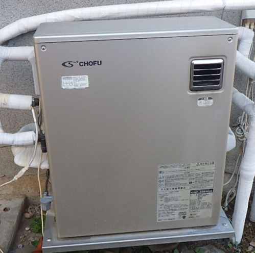 給湯器交換工事 施工前1